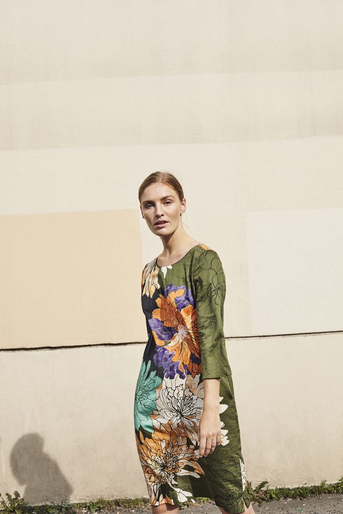 118151 Kleid Basil